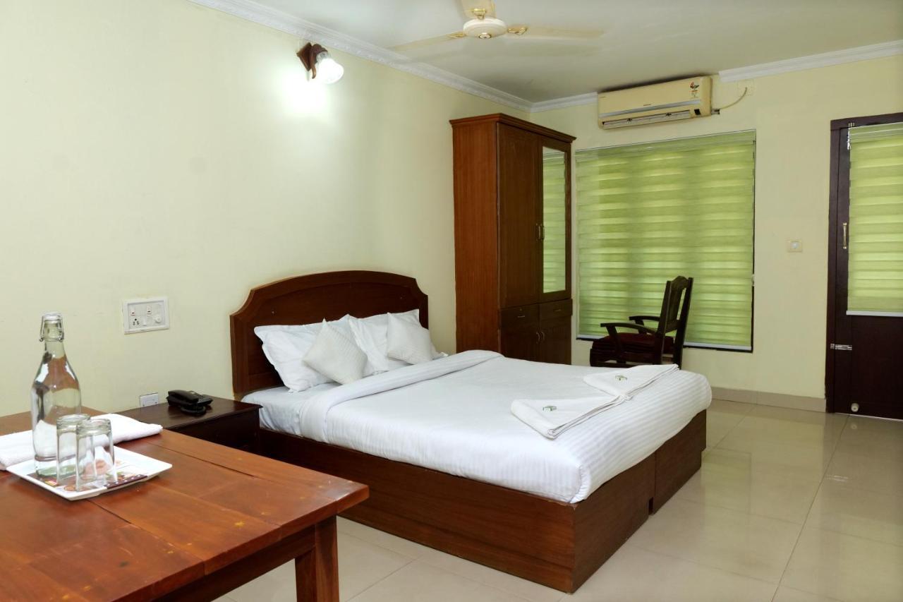 Hotel Lumiere Alappuzha المظهر الخارجي الصورة