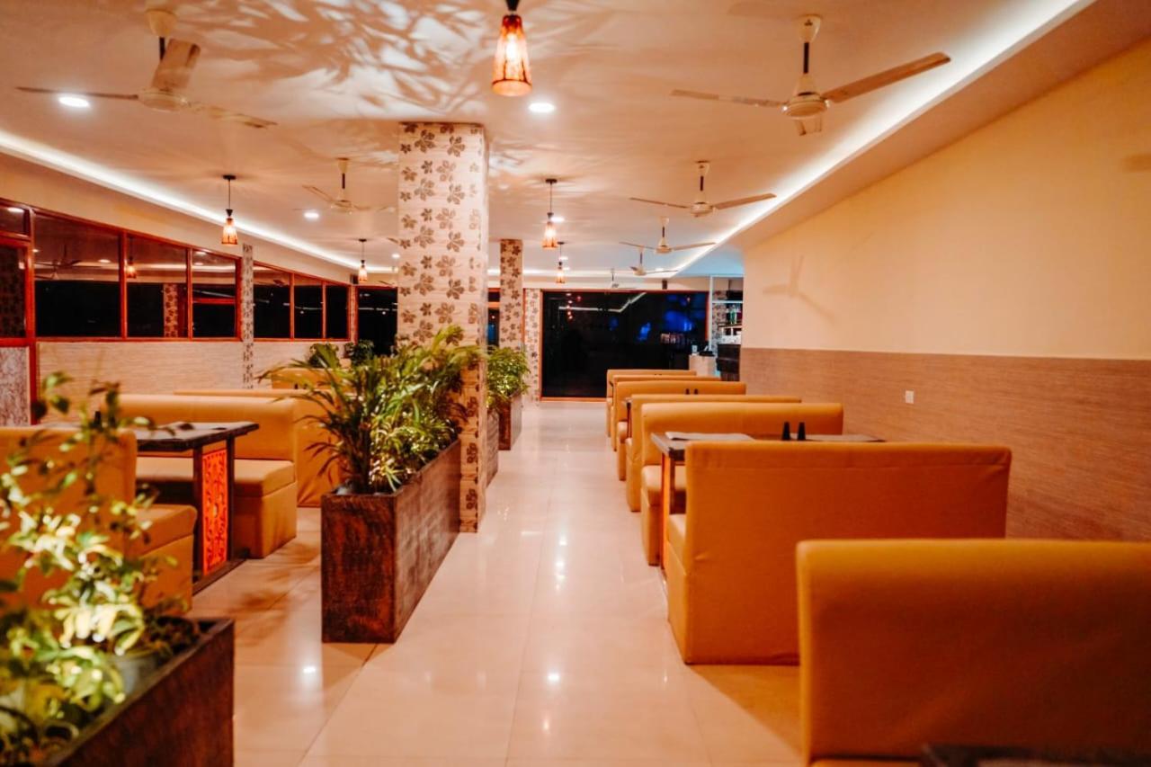 Hotel Lumiere Alappuzha المظهر الخارجي الصورة